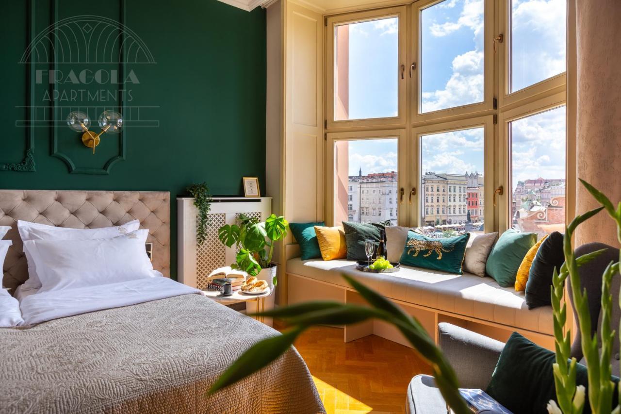 Feniks Fragola Apartments Main Square Krakow Exterior photo