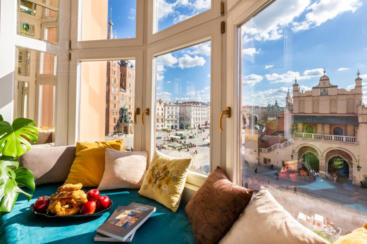 Feniks Fragola Apartments Main Square Krakow Exterior photo